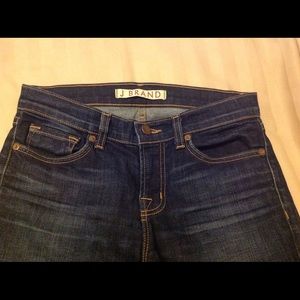 JBrand size 25 lightly worn dark blue jeans!